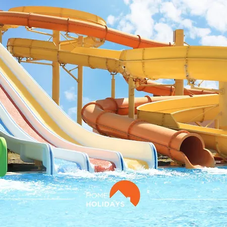 #178 Monte Churras 1 By Holidays 度假居