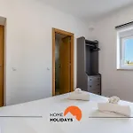 #178 Monte Churras 1 By Holidays